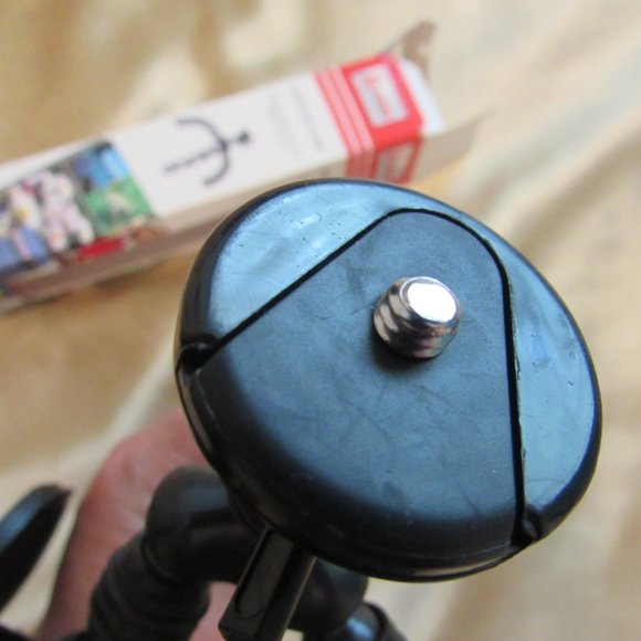 Tripod for Digital Camera - Picture 7 of 13